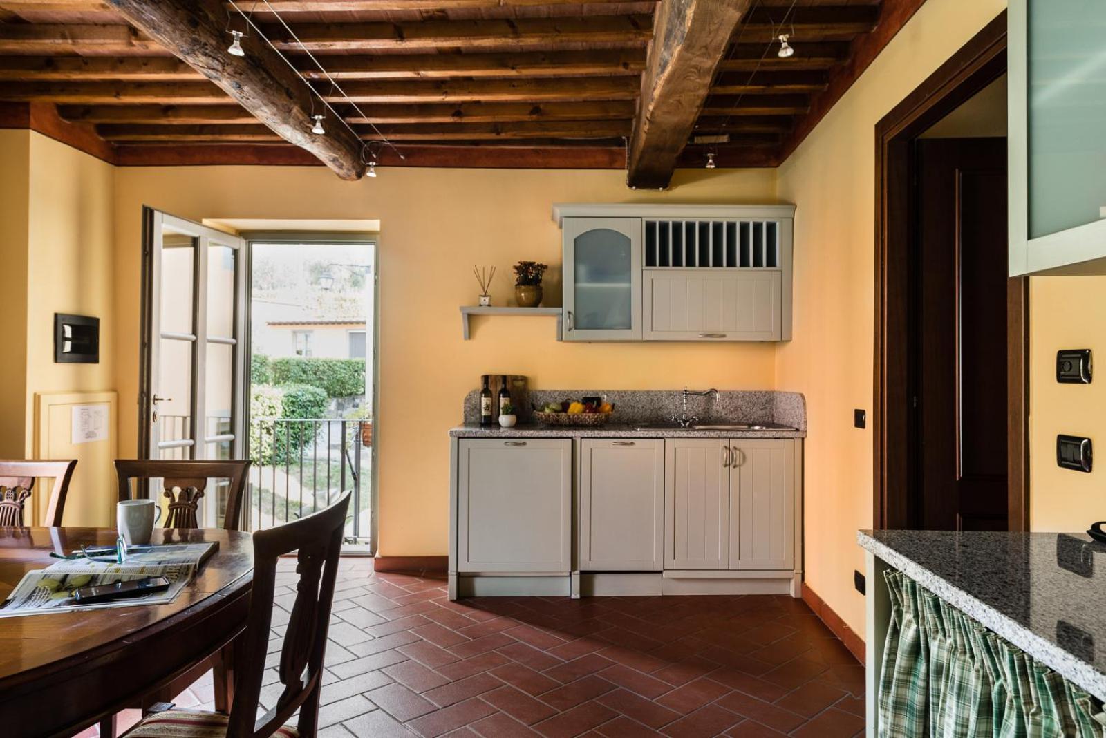 לוקה Tenuta Guinigi Antico Borgo Di Matraia - Exclusive Holidays Apartments & Pool מראה חיצוני תמונה